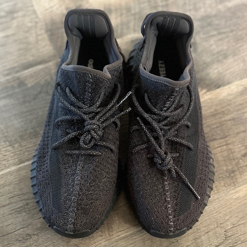‼️‼️‼️‼️‼️‼️‼️SOLD ‼️‼️‼️‼️‼️‼️‼️‼️Yeezy 350 v2